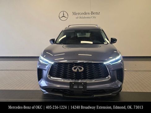 Used 2024 INFINITI QX60 Sensory w/ Vision Package image 2