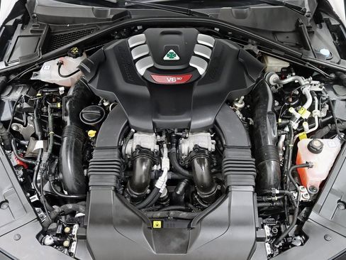 Used 2024 Alfa Romeo Giulia Quadrifoglio w/ Active Assist Plus Package image 37