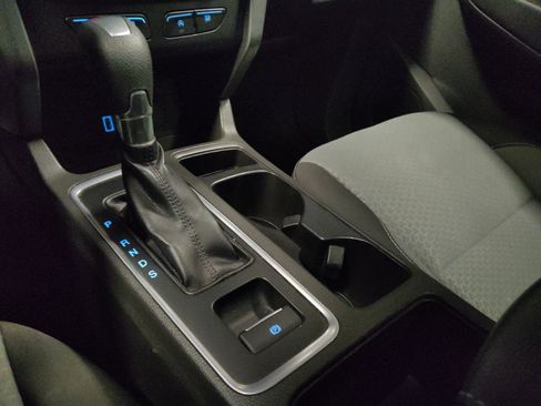 Used 2017 Ford Escape SE w/ SE Cold Weather Package FWD image 26
