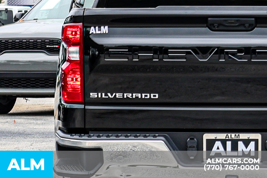Used 2025 Chevrolet Silverado 1500 LT AWD/4WD image 12