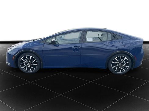New 2026 Toyota Prius Plug-In Hybrid image 2