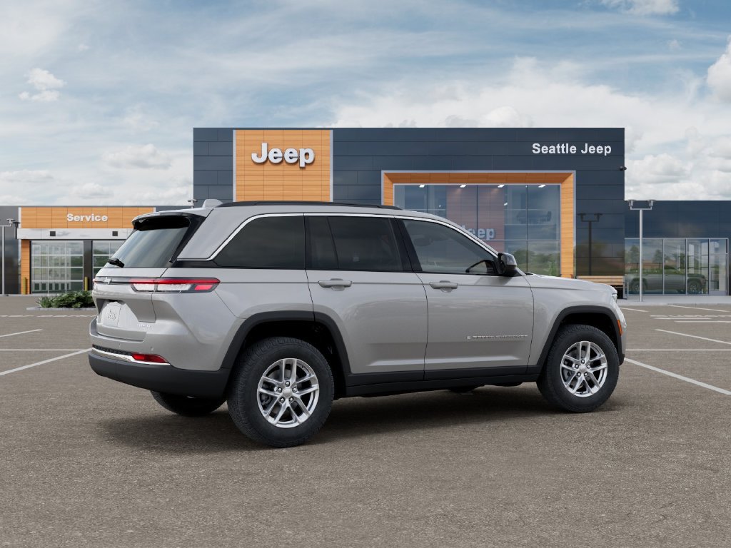 New 2026 Jeep Grand Cherokee Laredo X AWD/4WD image 5
