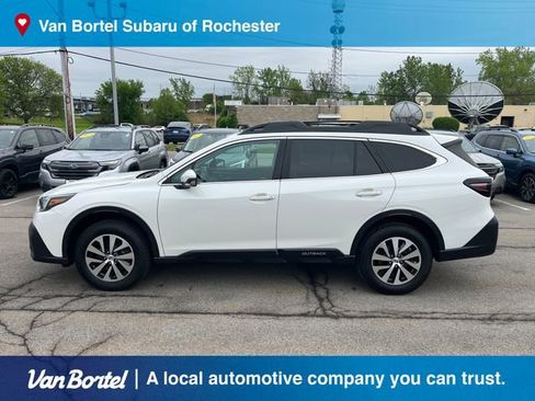 Used 2022 Subaru Outback Premium AWD/4WD image 2