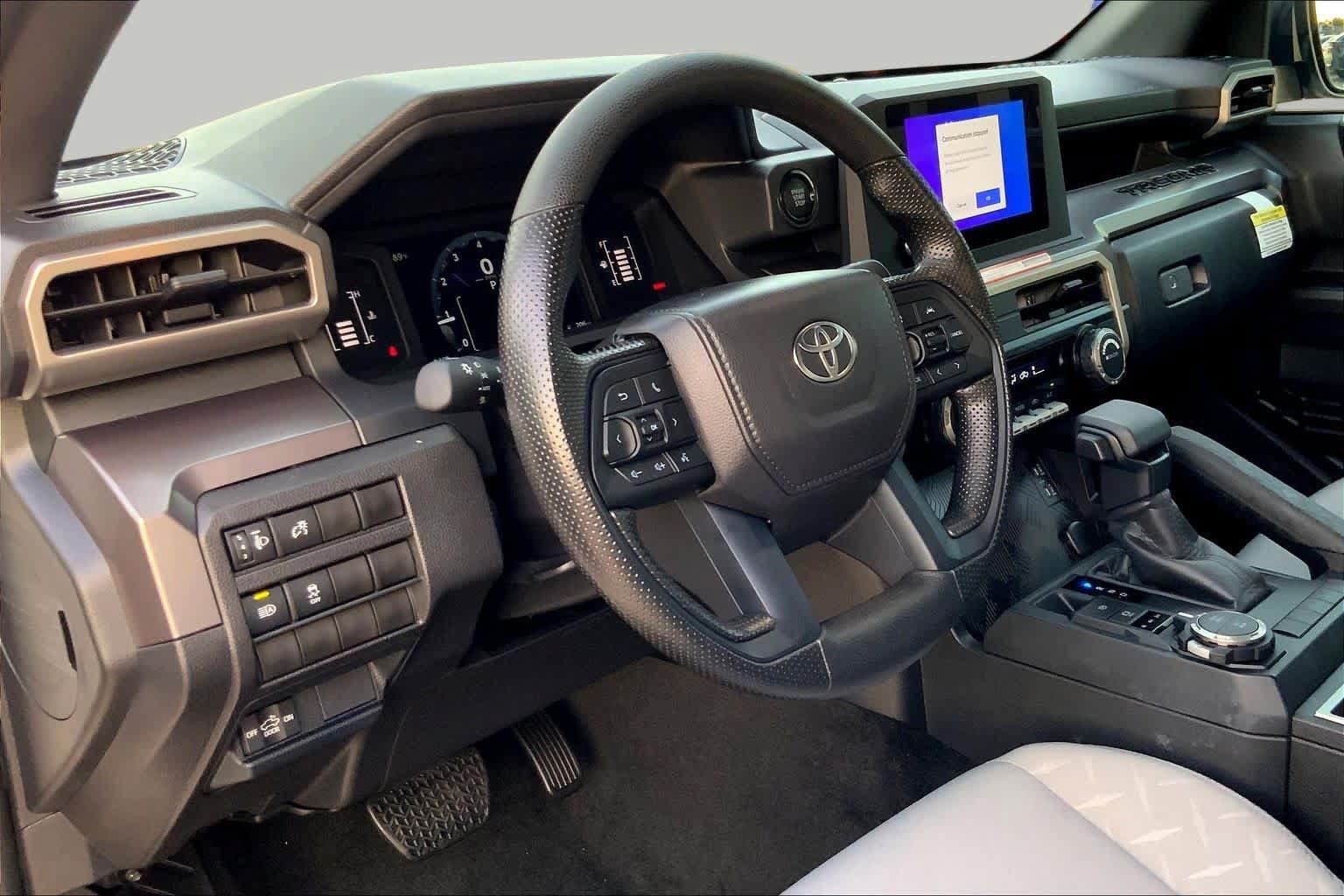 Certified 2026 Toyota Tacoma SR5 AWD/4WD image 17