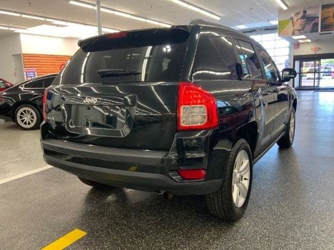Used 2013 Jeep Compass Sport AWD/4WD image 5