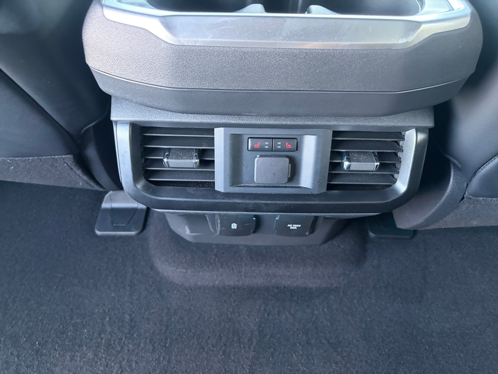 Used 2025 Ford F150 Raptor AWD/4WD image 28