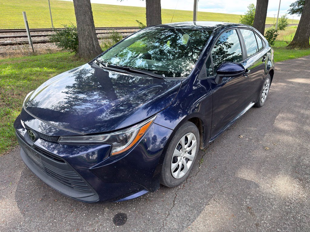 Used 2024 Toyota Corolla LE FWD image 18