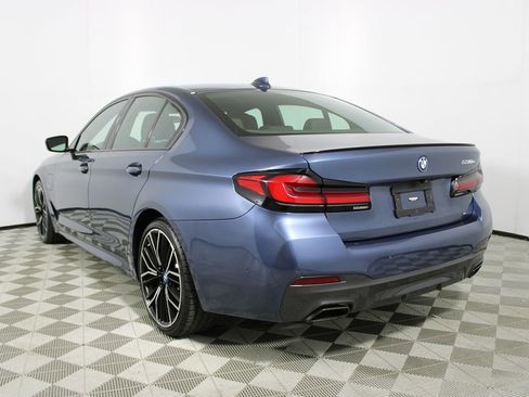 Used 2023 BMW 530e w/ M Sport Package image 43