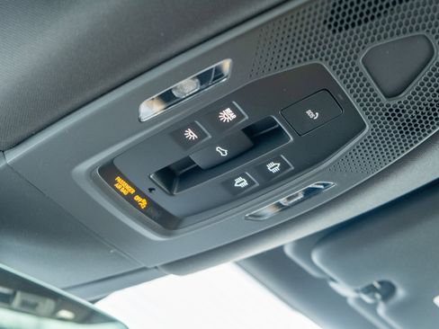 New 2026 Porsche Cayenne image 30