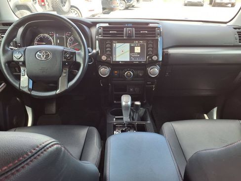 Used 2024 Toyota 4Runner TRD Off-Road Premium w/ Moonroof Package AWD/4WD image 18