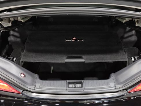 Used 2013 Mercedes-Benz SL 550 image 37
