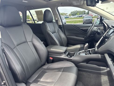 Used 2023 Subaru Outback Touring AWD/4WD image 20