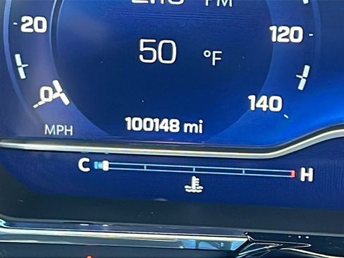 Used 2022 Chevrolet Silverado 1500 LT w/ Z71 Off-Road Package image 30