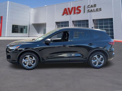 Used 2025 Ford Escape ST-Line image 11
