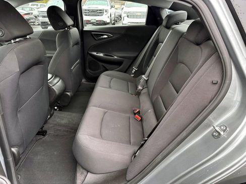 Used 2023 Chevrolet Malibu RS FWD image 12