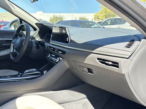 Used 2023 Hyundai Sonata SEL image 16