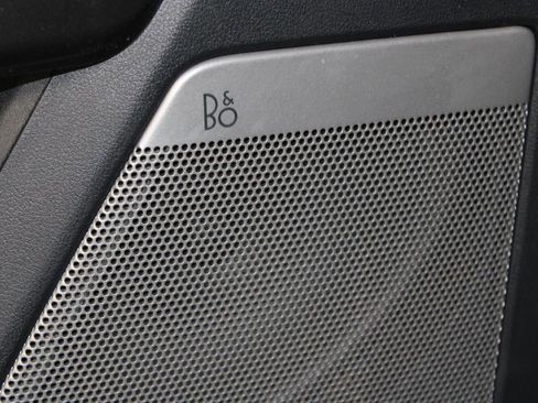 Used 2023 Ford F150 Lariat w/ Equipment Group 502A High image 61