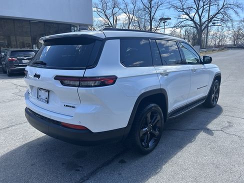 Certified 2024 Jeep Grand Cherokee L Limited w/ Black Appearance Package image 5