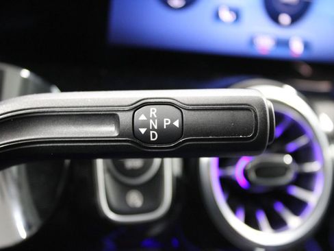 Used 2025 Mercedes-Benz GLA 250 image 24