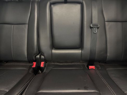Used 2020 Ford F150 Lariat w/ Equipment Group 502A Luxury AWD/4WD image 17