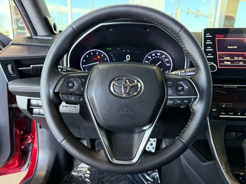 Certified 2019 Toyota Avalon XSE w/ Preferred Accessory Package image 23