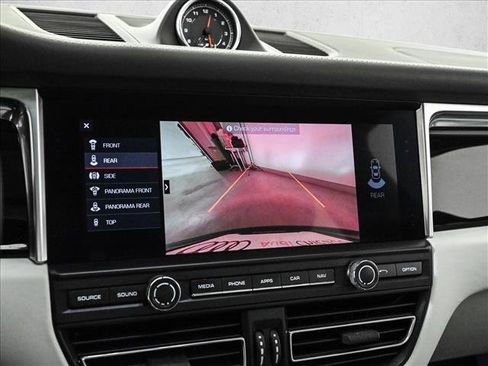 Used 2021 Porsche Macan S AWD/4WD image 14