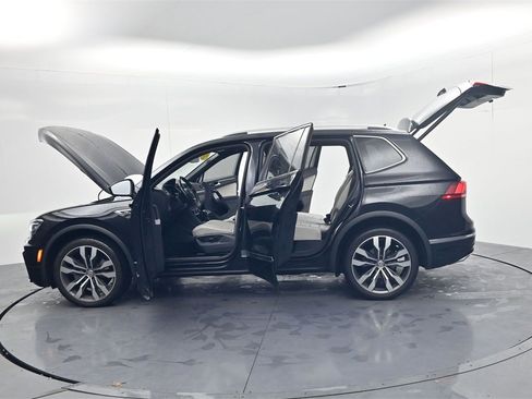 Used 2021 Volkswagen Tiguan SEL Premium R-Line image 59
