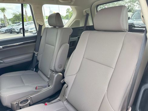 Certified 2023 Lexus GX 460 Premium image 17