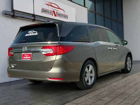 Used 2018 Honda Odyssey EX-L image 4
