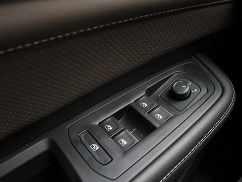 New 2025 Volkswagen Atlas SEL image 14