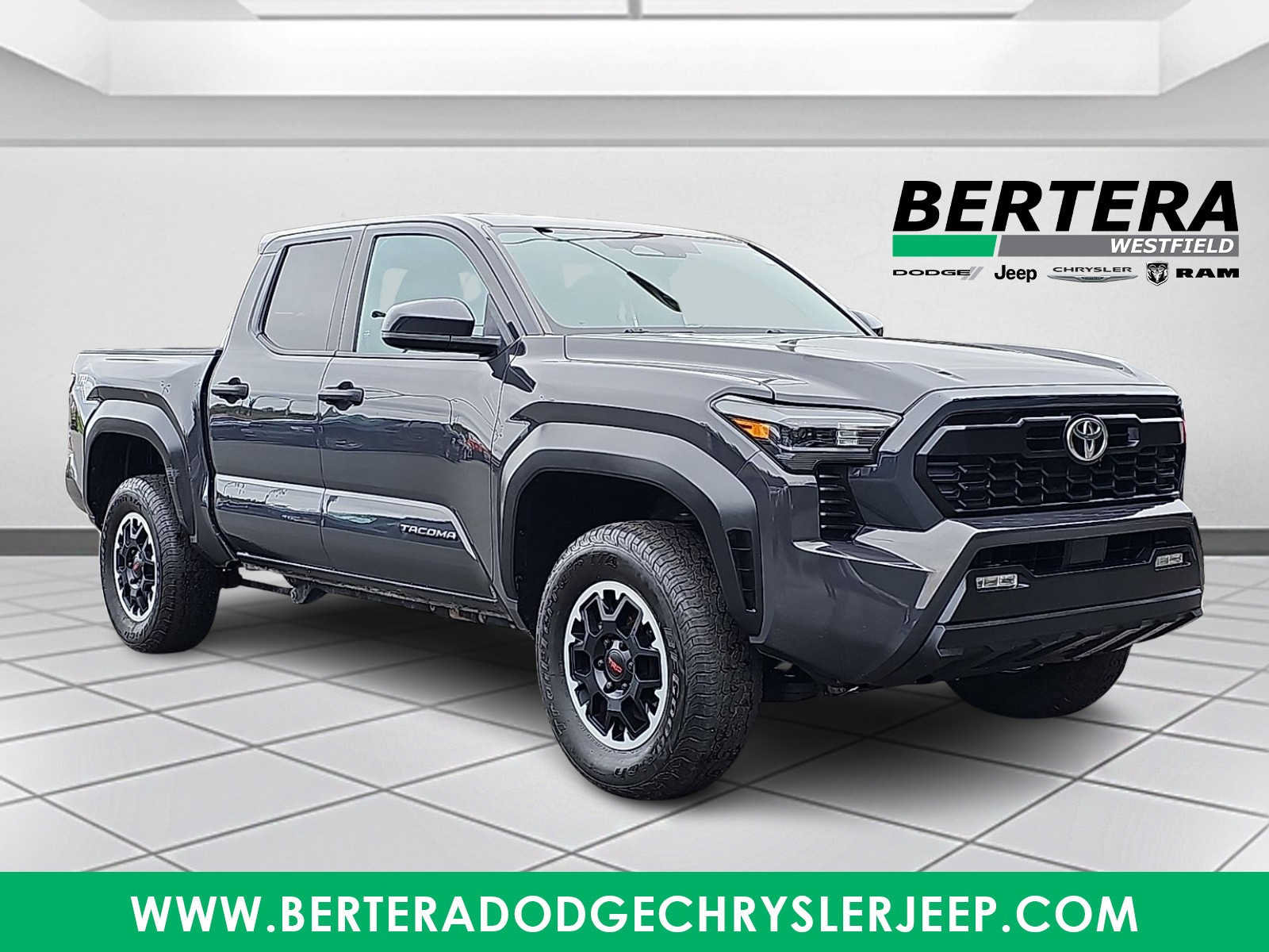 Used 2024 Toyota Tacoma TRD Off-Road AWD/4WD image 1