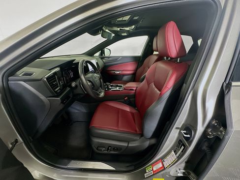 Used 2025 Lexus NX 250 FWD w/ Cold Area Package image 13