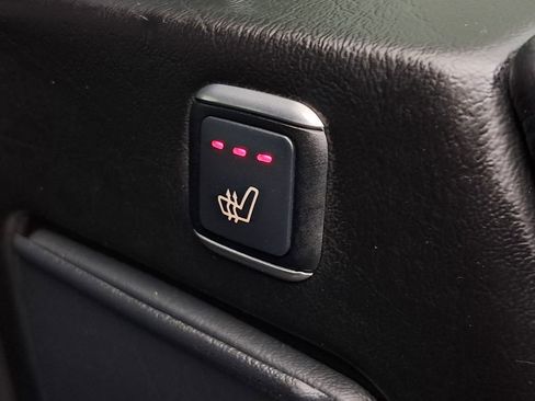 Used 2016 Mercedes-Benz G 550 image 32