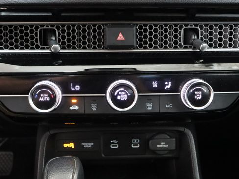 Used 2025 Honda Civic LX image 19