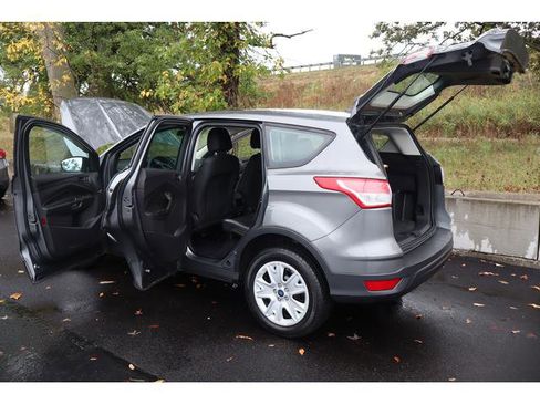 Used 2013 Ford Escape S image 16