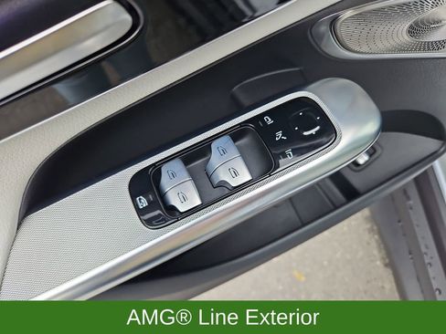 Used 2024 Mercedes-Benz GLC 300 4MATIC w/ AMG Line image 29