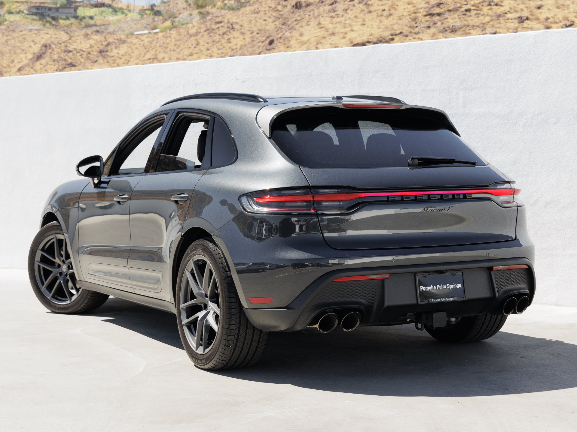 Certified 2026 Porsche Macan Turbo AWD/4WD image 3