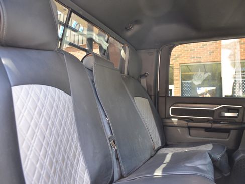 Used 2024 RAM 4500 SLT w/ Quick Order Package 2YG SLT AWD/4WD image 40