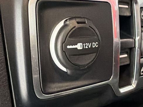 Used 2024 Jeep Wrangler Unlimited Sport AWD/4WD image 30
