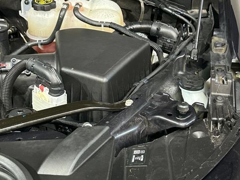 Used 2023 Chevrolet Suburban Premier AWD/4WD image 93