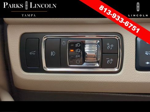 Certified 2024 Lincoln Navigator Premiere image 28