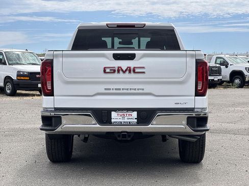 New 2026 GMC Sierra 1500 SLT w/ SLT Premium Plus Package RWD image 4
