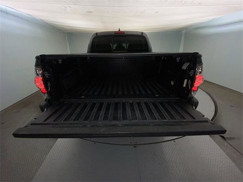 Used 2015 Toyota Tacoma PreRunner image 22