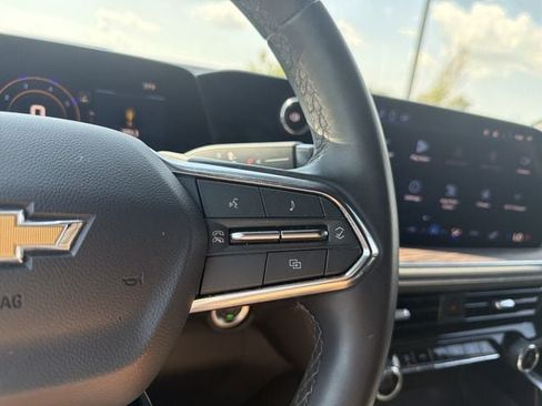 Used 2025 Chevrolet Tahoe LT RWD image 30