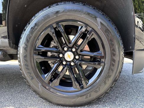 Used 2022 Chevrolet Colorado LT w/ Luxury Package AWD/4WD image 6