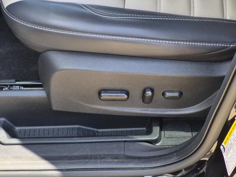 Used 2019 Ford Escape SEL FWD image 20