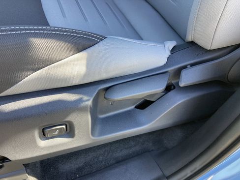 Certified 2026 Toyota Tacoma TRD Off-Road image 14