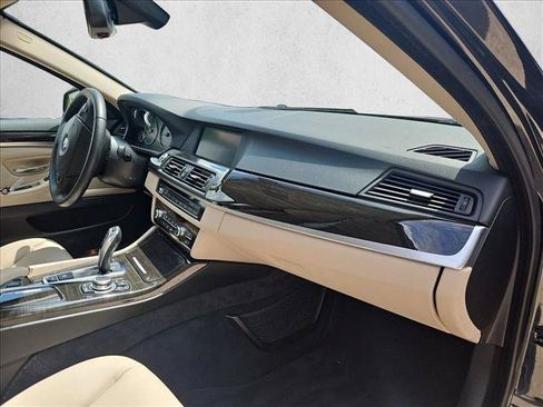 Used 2011 BMW 528i Sedan RWD image 21