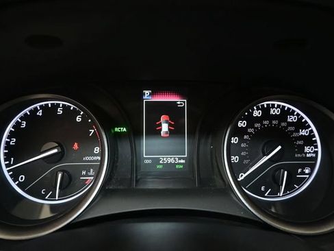 Used 2024 Toyota Camry SE w/ Convenience Package FWD image 8