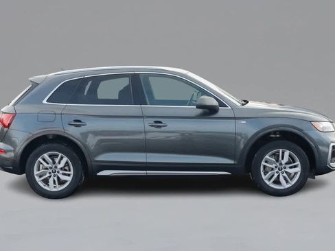 Used 2022 Audi Q5 2.0T Premium image 3
